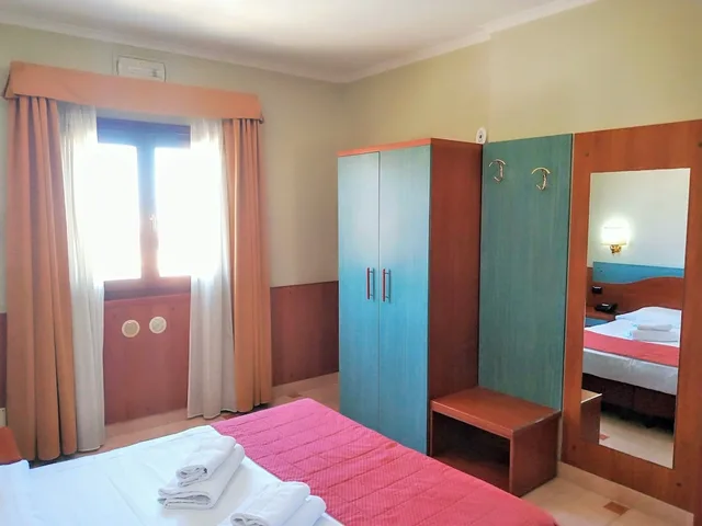 غرفة كلاسيكية بسريرين منفصلين، Hotel Riviera Fiumicino 2/5