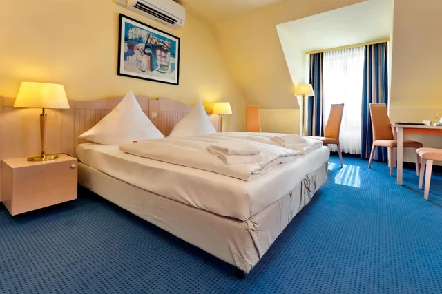 غرفة قياسية مفردة، Tryp by Wyndham Luebeck Aquamarin 5/7