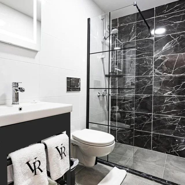 غرفة قياسية بسرير مزدوج، Dasis Hotel & Suites 5/6