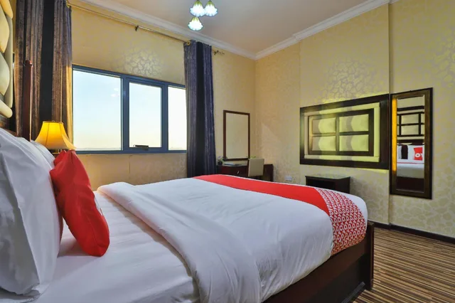 جناح بسرير مزدوج بمنطقة جلوس، Grand PJ Hotel 1/8