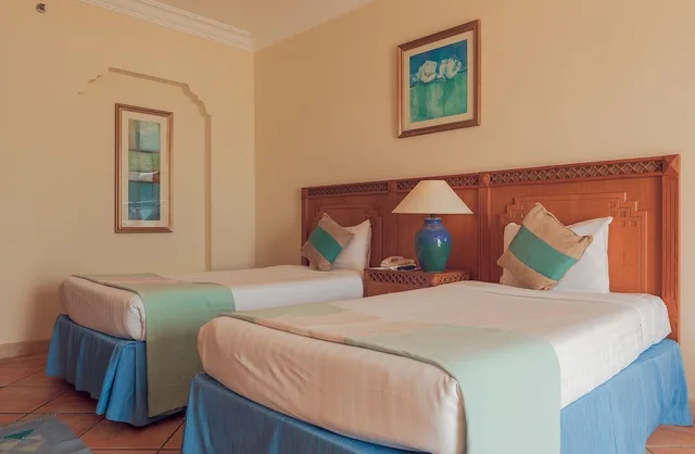 Standard, King Bed, Old Palace Resort Sahl Hasheesh 1/3