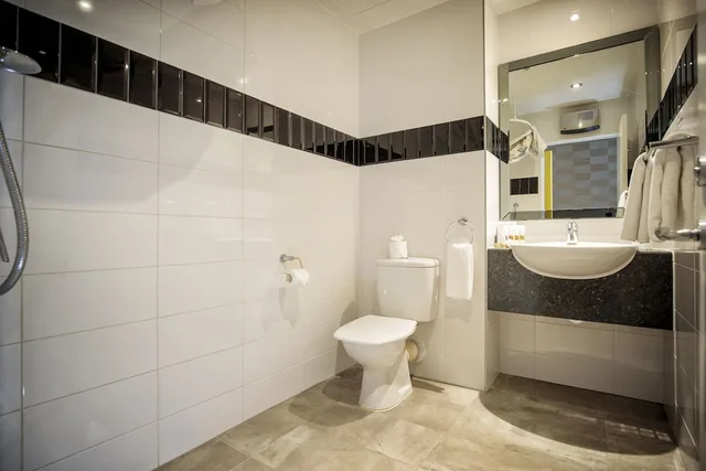غرفة ديلوكس بسرير كوين بشرفة، Hotel 115 Christchurch 2/2