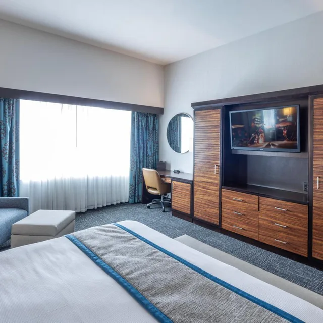 Junior Suite, King Bed, Akwesasne Mohawk Casino Resort 4/5