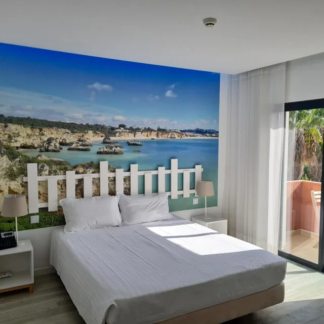 غرفة ديلوكس بسرير مزدوج بشرفة، Hotel Alcaide 1/8