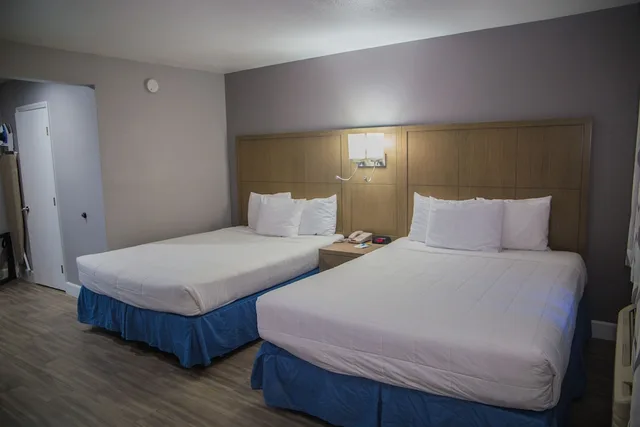غرفة قياسية بسريرين كوين، Days Inn by Wyndham Redwood City 2/10