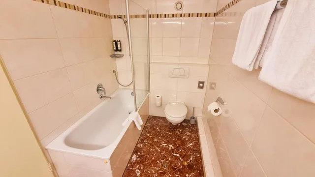 شقة عائلية بغرفة نوم واحدة، Hotel Panorama Hamburg-Harburg 10/10