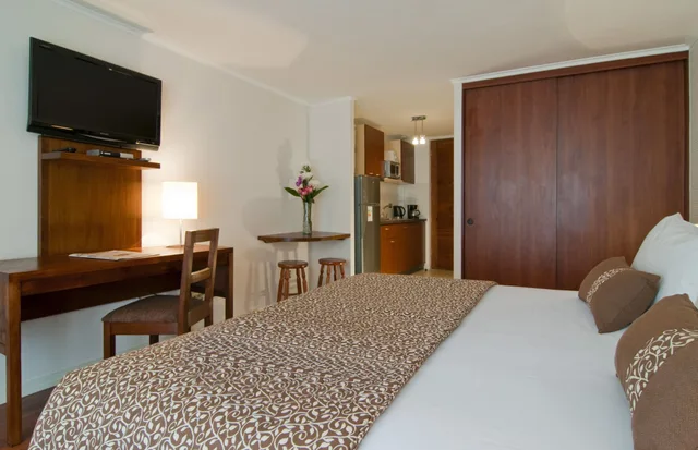 غرفة قياسية بسرير كوين، Park Plaza Apart Hotel 2/4
