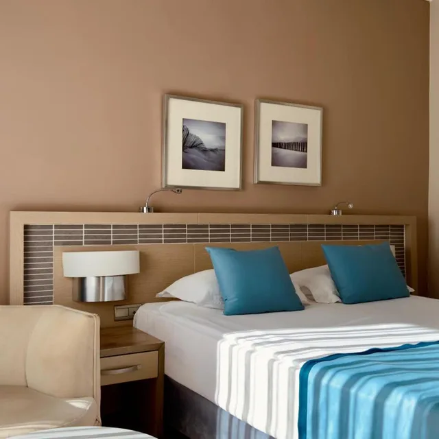 جناح، Pam Thermal Otel 1/10