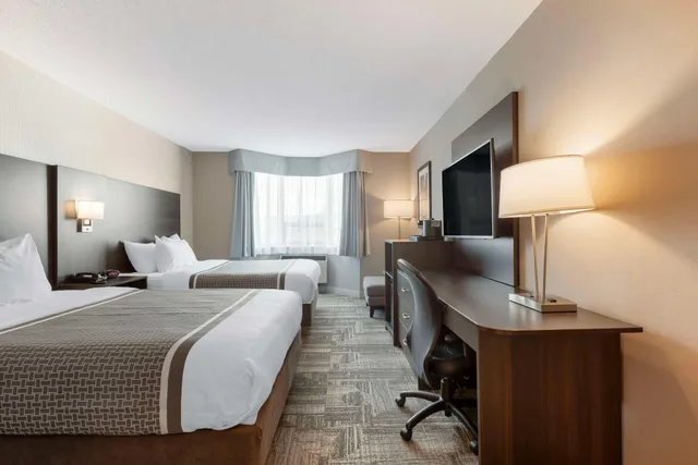 Room, 2 Queen Beds, Best Western Milton 4/6