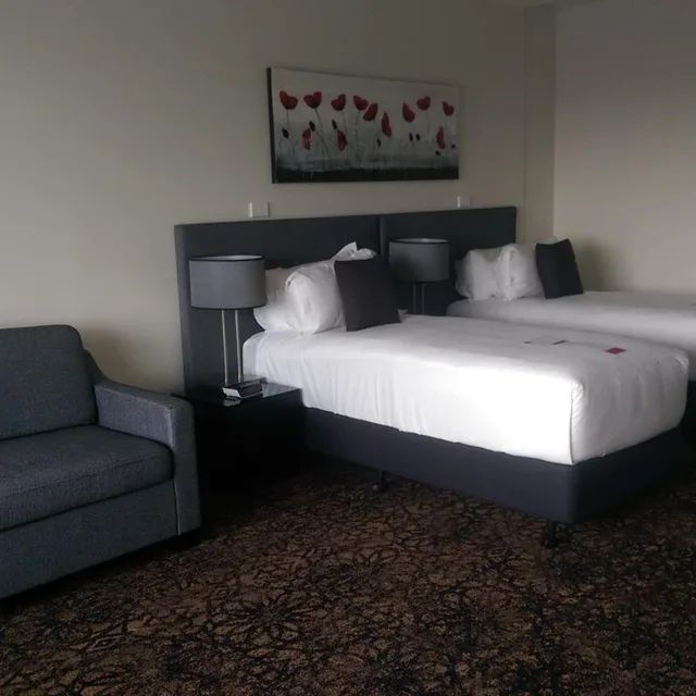 غرفة تنفيذية بسرير فردي، CALAMVALE HOTEL SUITES AND CONFERENCE CENTRE 4/10