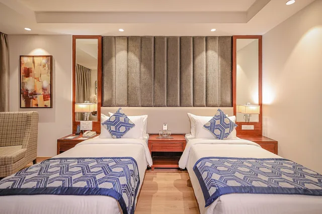 غرفة تنفيذية بسريرين منفصلين، HOTEL SOFTEL PLAZA 2/4