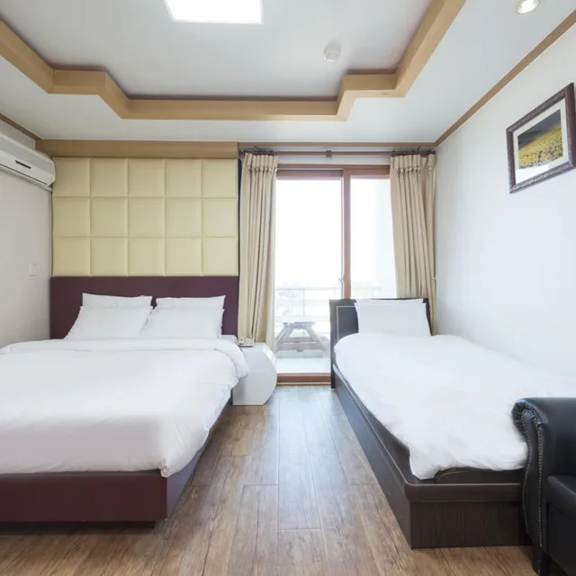 غرفة قياسية بسريرين منفصلين، Dawoo Resortel 2/10