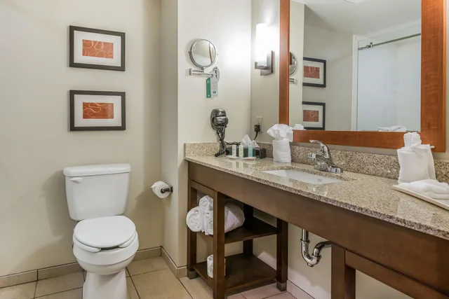 جناح بسريرين كوين مع أريكة لذوي الإعاقة، Comfort Suites Dunnellon near Rainbow Springs 8/10