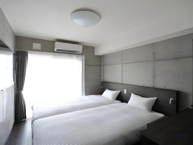 Room, Twin Beds, New Building، The Breakfast Hotel Porto Ishigaki 2/5