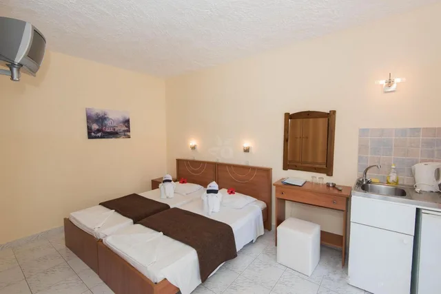استوديو بسرير فردي، Leonidas Hotel & Studios 5/10