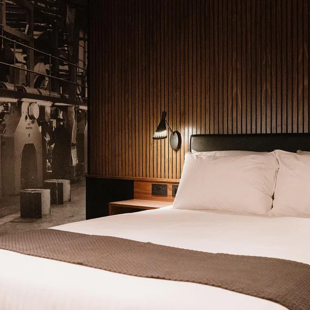 Snug, No Window، Telegraph Hotel Coventry Hotel 7/10