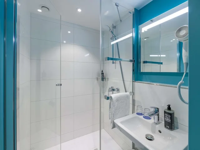 Compact, Double Bed, Garden View، ibis budget Hamburg St Pauli Messe 7/10