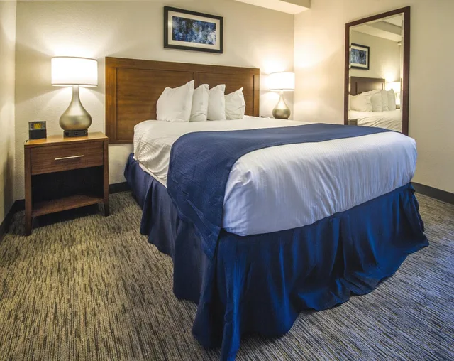 غرفة سوبيريور بغرفة نوم واحدة، Club Wyndham Inn on the Harbor 4/10