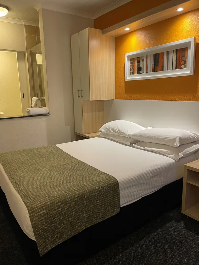 غرفة بسرير مزدوج لذوي الإعاقة، Road Lodge Germiston Lake 9/9