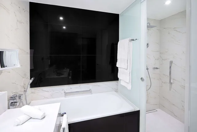 غرفة تنفيذية بسريرين مزدوجين، Hilton Tallinn Park 2/2