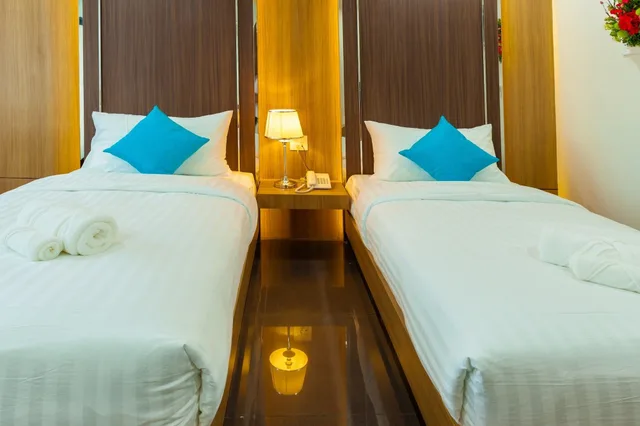 Lanai, Standard, Twin Beds, Thanburi Hotel 1/4