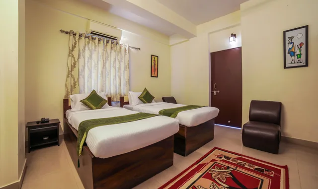 Standard, Twin Beds, Treebo Ivory House 6/7