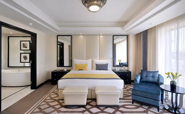 2 Bedrooms, Royal, Suite, King Bed, 2 King Beds, voco Riyadh by IHG 2/10