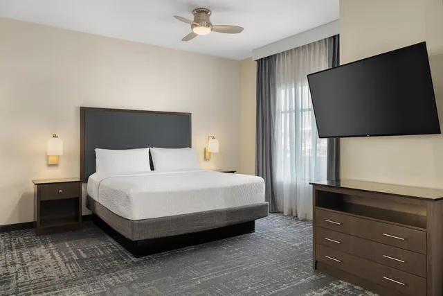 Studio, King Bed, HOMEWOOD SUITES BY HILTON WEST DES MOINES/SW MALL AREA 2/8