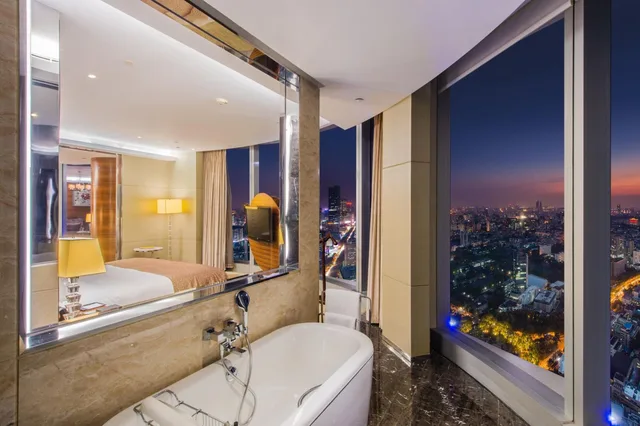 جناح تنفيذي بسرير كينج بإطلالة على البحيرة مع دخول الصالة، Intercontinental Nanjing 4/5