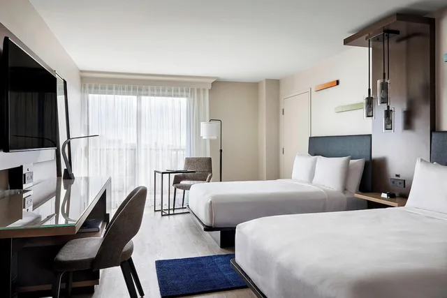 Standard, 2 Double Beds, Accessible, Anaheim Marriott 1/2