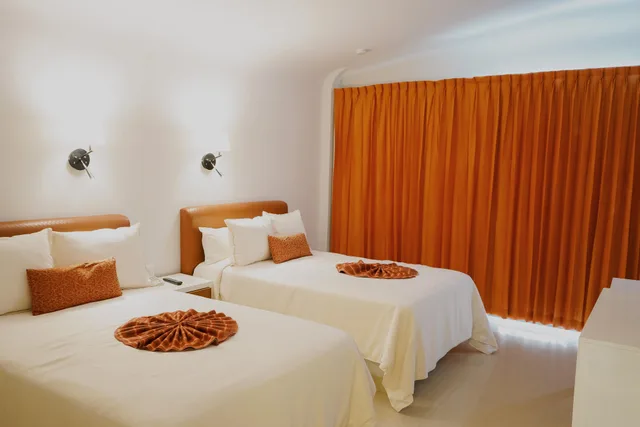 غرفة قياسية رباعية، Luna Palace Hotel and Suites 2/7