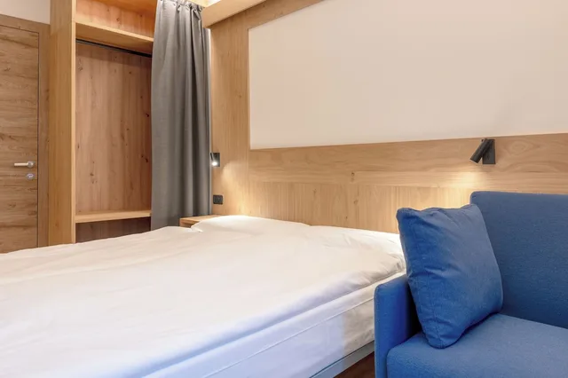 شقة ديلوكس بسريرين منفصلين بغرفتي نوم مع أريكة، Residende Nevegall 4/9