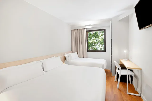 غرفة عائلية، B&B HOTELS Zaragoza Centro 1/7