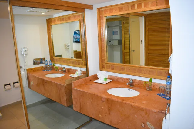 جناح بسرير كينج بغرفة نوم واحدة بمطبخ، Beachscape Kin Ha Villas and Suites 9/10