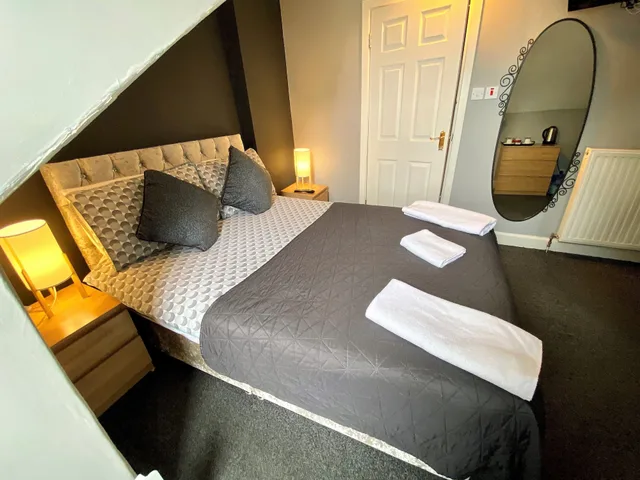 غرفة قياسية بسرير مزدوج، 16 PILRIG GUEST HOUSE 2/10