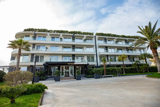جناح بإطلالة على البحر، Hotel & Resort Tre Fontane Luxury 1/1