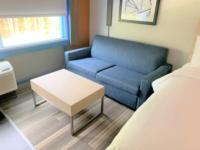 جناح بسرير كينج، Holiday Inn Express And Suites Wilmington West - Medical Park 2/2