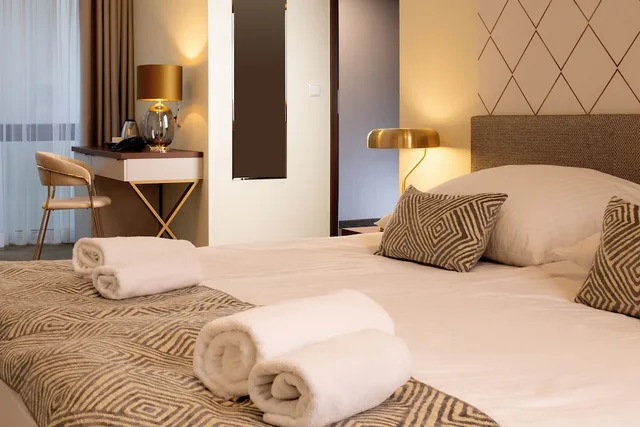 Economy, Twin Beds, Courtyard Area، Xerion Hotel 2/4