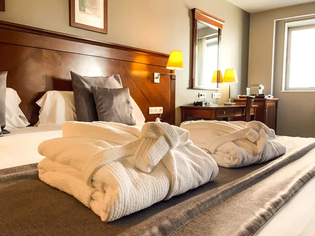 غرفة سوبيريور بسرير كوين، Hesperia Andorra 4/10