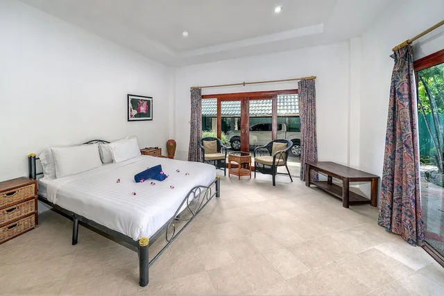 4 Bedrooms, Oasis, Pool, Green, Villa, Twin Beds, 2 King Beds, Queen Bed, Chaweng Lakeview Residence 2/7