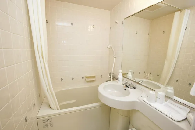 غرفة قياسية ثلاثية، Libre Garden Hotel 3/3