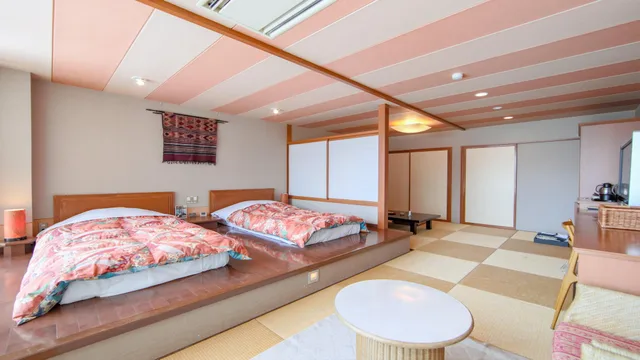 غرفة يابانية غربية عصرية بإطلالة على الجبل، YUZAWA GRAND HOTEL 1/1