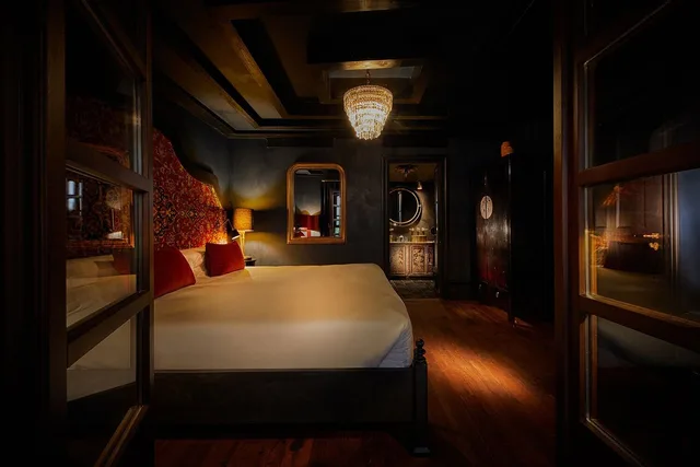 Suite, King Bed, Patio, Palma Riad 4/5