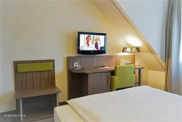 غرفة بسرير كينج، Hotel Ambiente Walldorf 4/6