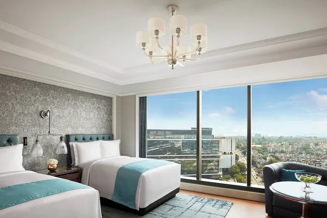 غرفة كلوب بسرير مزدوج، The Ritz-Carlton Pune 1/4