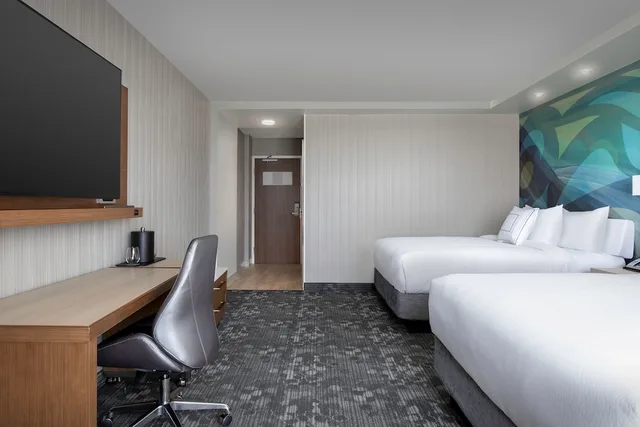 غرفة قياسية بسريرين كوين، Courtyard By Marriott Nanaimo 2/5