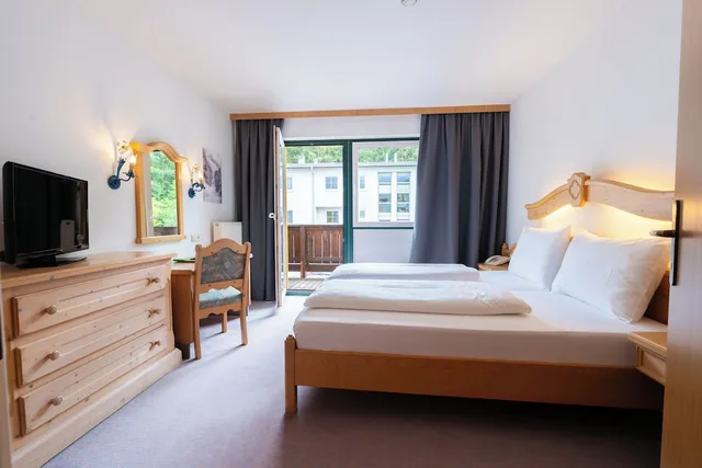 غرفة قياسية بسرير مزدوج بشرفة، Gruberhof Hotel 5/10