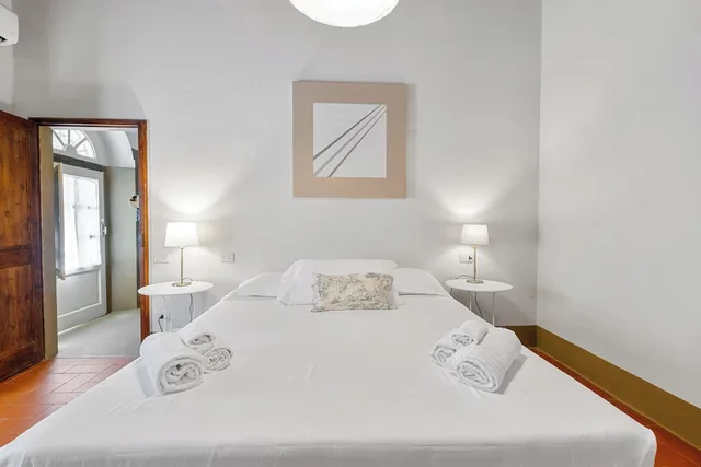 جناح جونيور بسرير كوين مع أريكة لذوي الإعاقة، Locanda Della Fratta 1/9