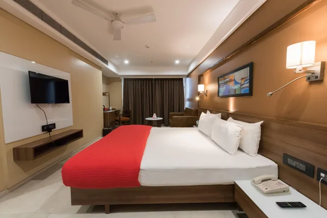 غرفة تنفيذية، Enrise by Sayaji - Hinjawadi, Pune 1/1