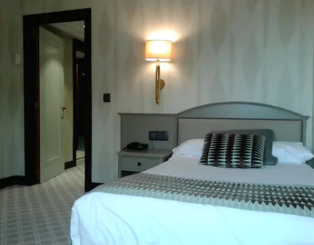 Single Room, Hotel Bahia 13/17